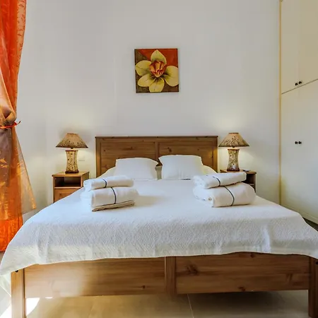 Apartman Cozy Maisonnette In Limnaria Gardens *