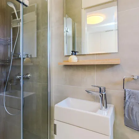 Cozy Maisonnette In Limnaria Gardens *